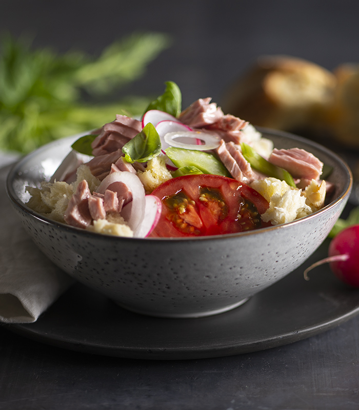 Panzanella di tonno